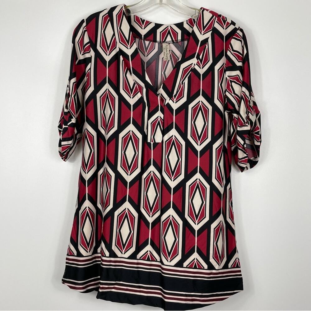 Perseption Concept Women's Geometric V Neck Blouse Tunic Red Black Medium